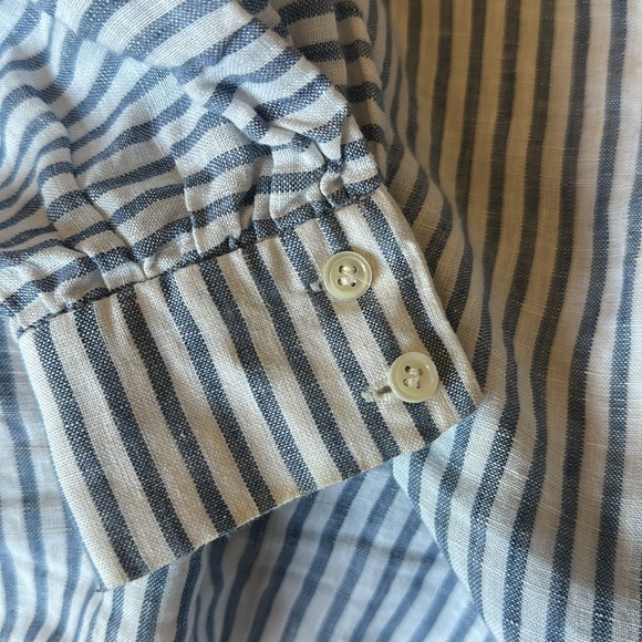 Frame Handkerchief Striped Linen Top - Picture 6 of 6